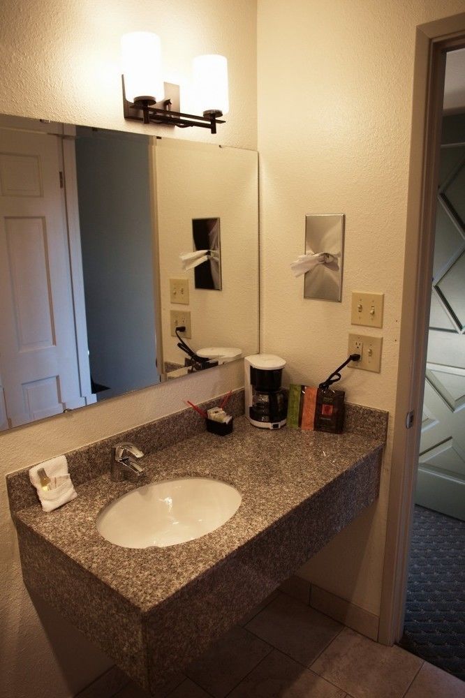 Olympic View Inn Sequim Extérieur photo