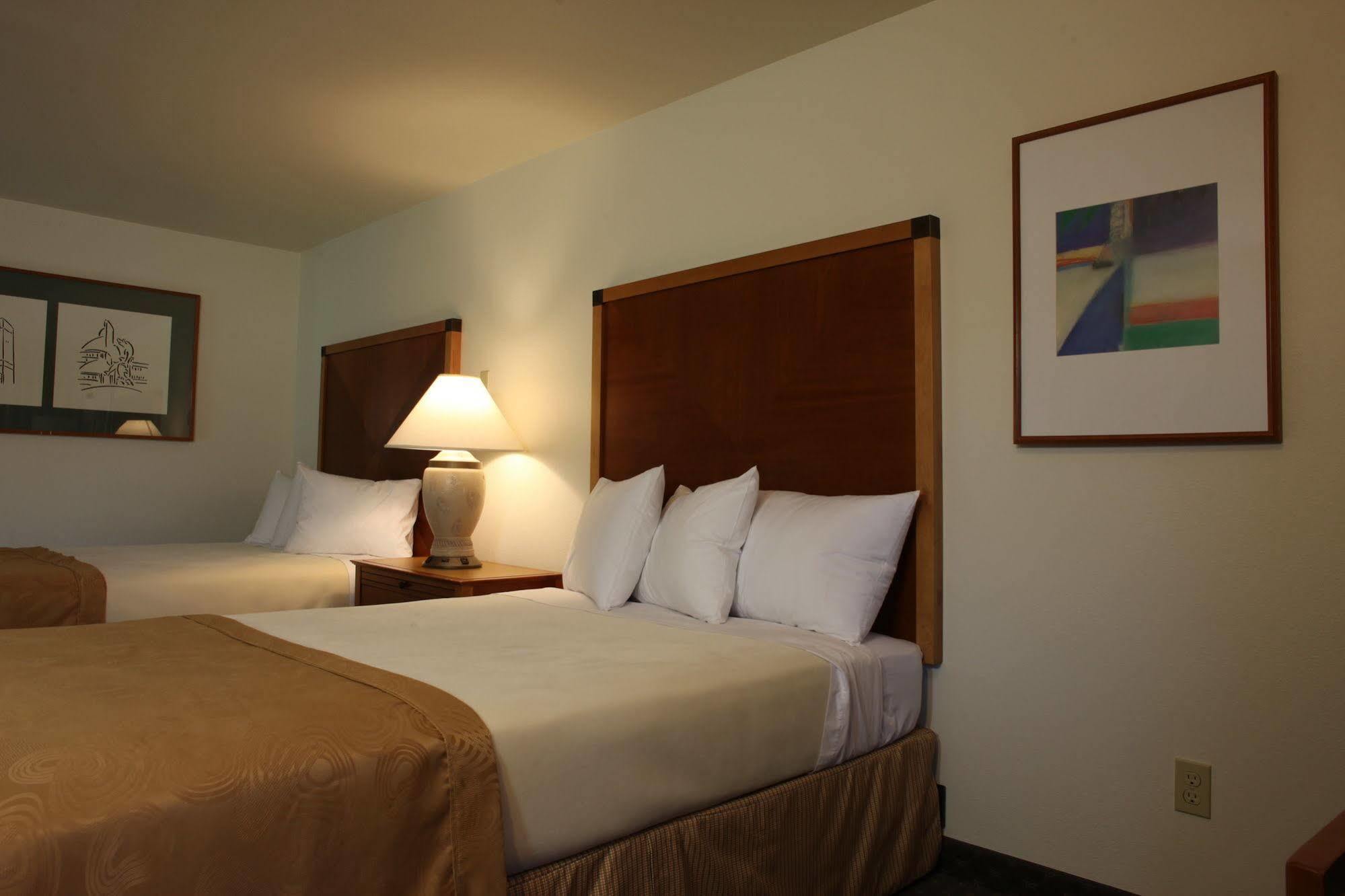Olympic View Inn Sequim Extérieur photo